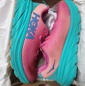 Hoka One One Rincon 3 Pink Size 8 womens